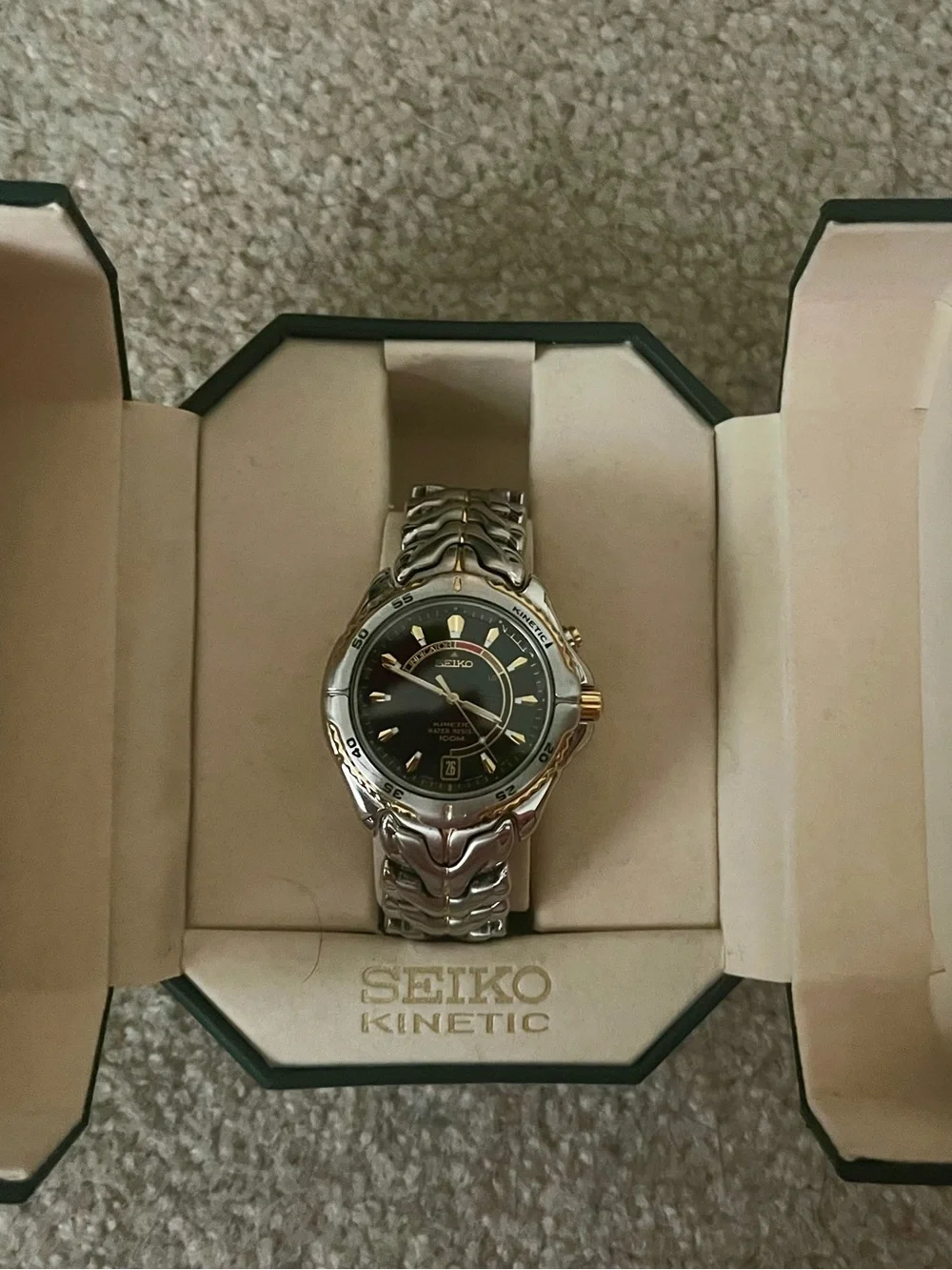 Seiko Two-Tone Black Dial Kinetic Watch